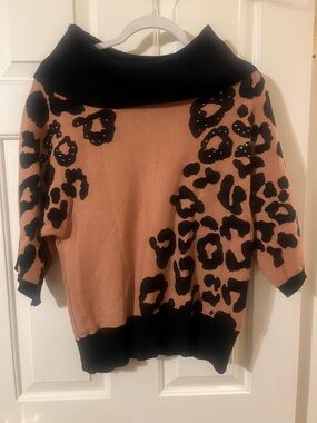 NWOT Adrienne Vittadini Leopard Gold Sparkle Stud Cowl Neck 3/4 Sleeve Sweater M